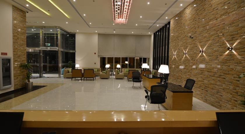 V Hotel Fujairah Exteriör bild